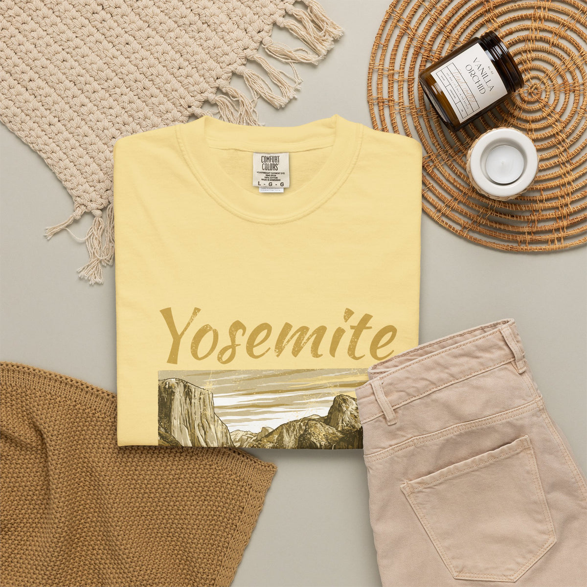 Yosemite Valley Est 1890 Granite Cliffs Engraving T-Shirt