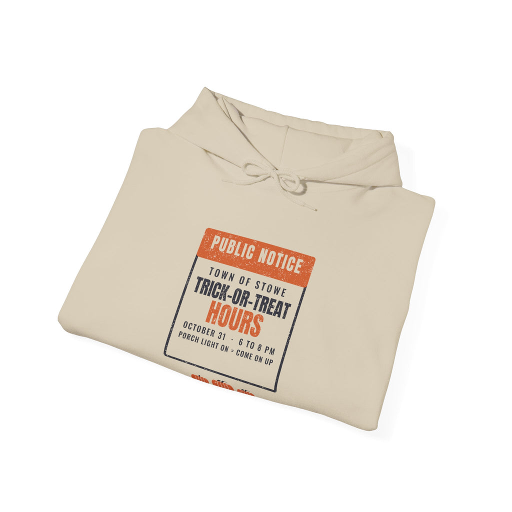 Stowe Vermont Trick-or-Treat Hours Notice Hoodie