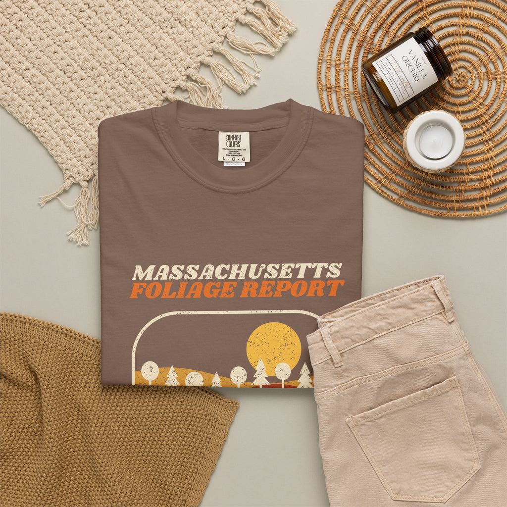 Massachusetts Foliage Report Retro Landscape T-Shirt
