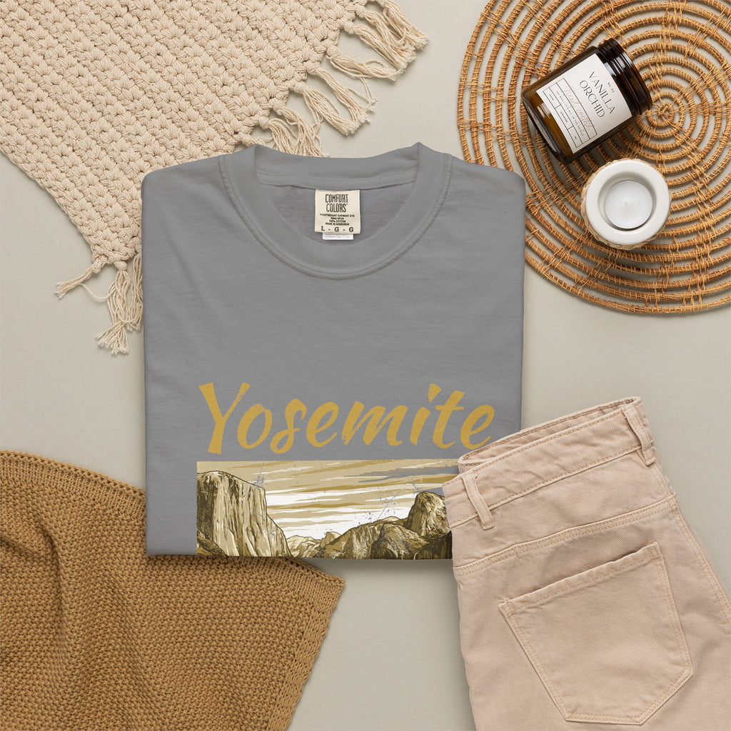 Yosemite Valley Est 1890 Granite Cliffs Engraving T-Shirt