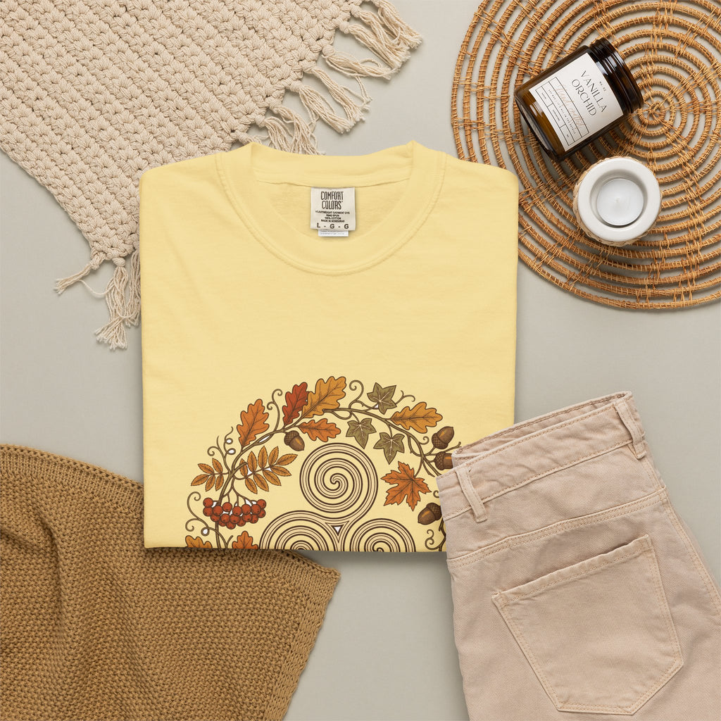 Celtic Autumn Spiral Leaf Wreath T-Shirt