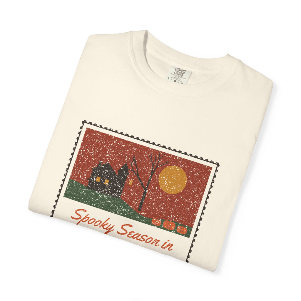 Spooky Season in New York Haunted Postcard T-Shirt