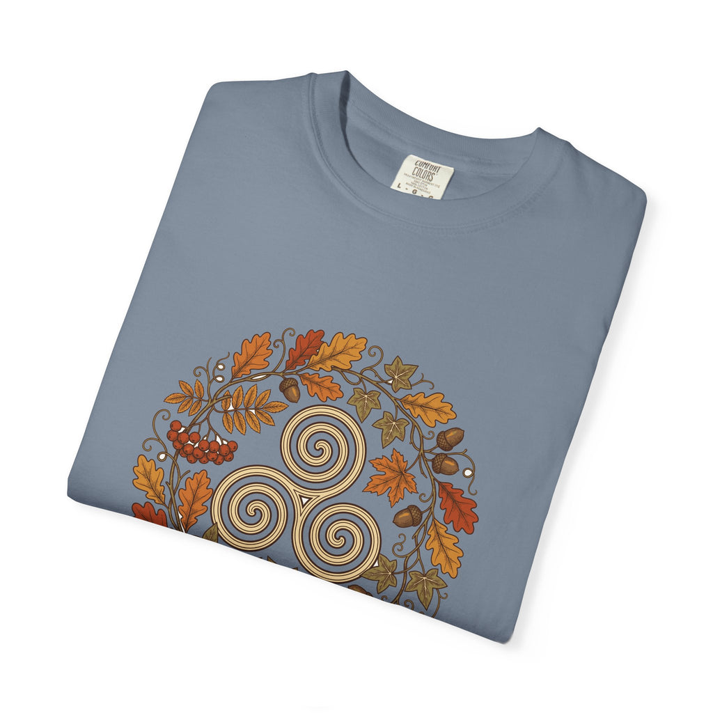Celtic Autumn Spiral Leaf Wreath T-Shirt
