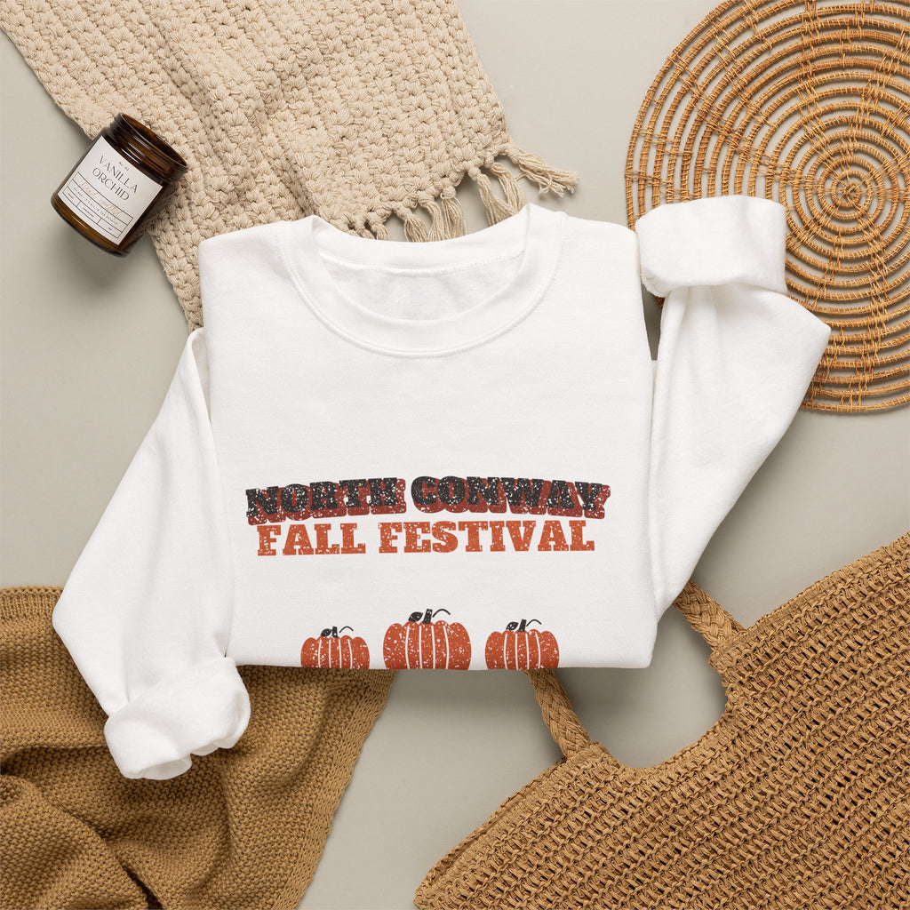 North Conway New Hampshire Fall Festival Hay Wagon Crewneck Sweatshirt