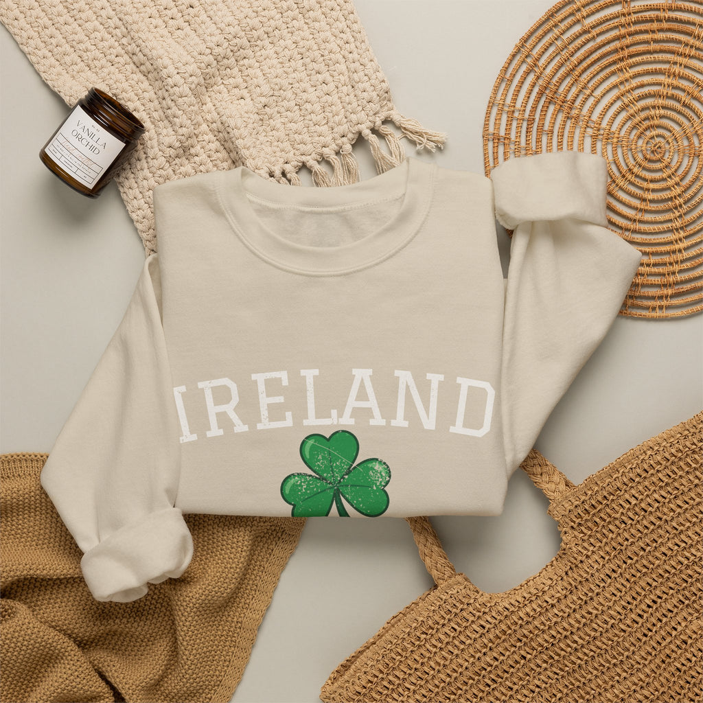 Ireland Éire Three Leaf Shamrock Crewneck Sweatshirt