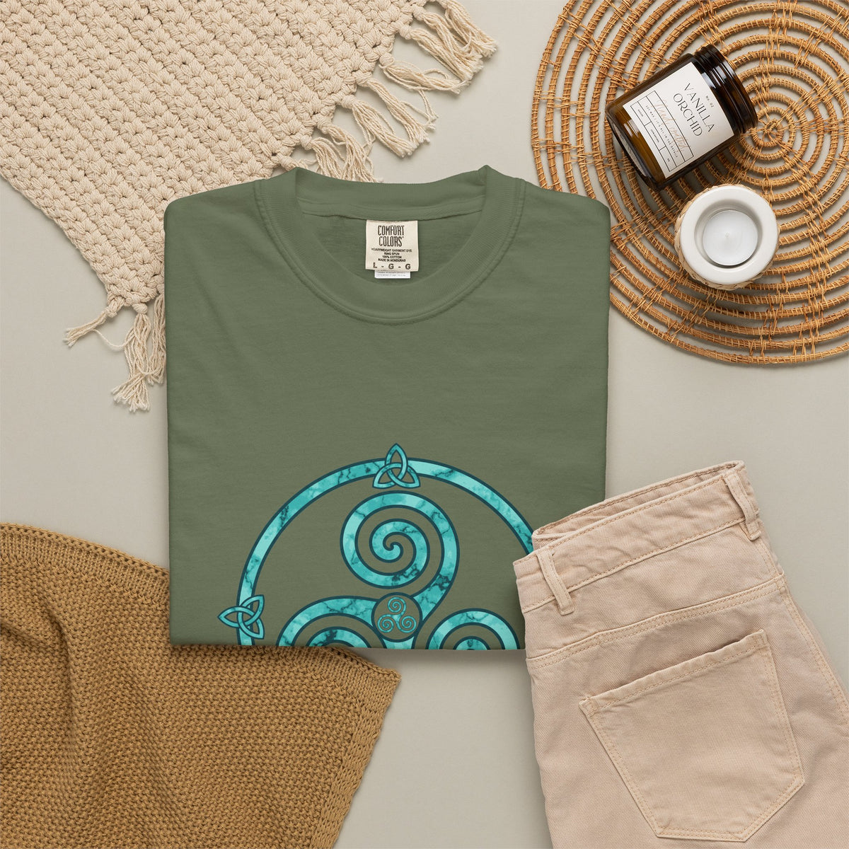 Celtic Triskele Spiral Trinity Knot Turquoise T-Shirt