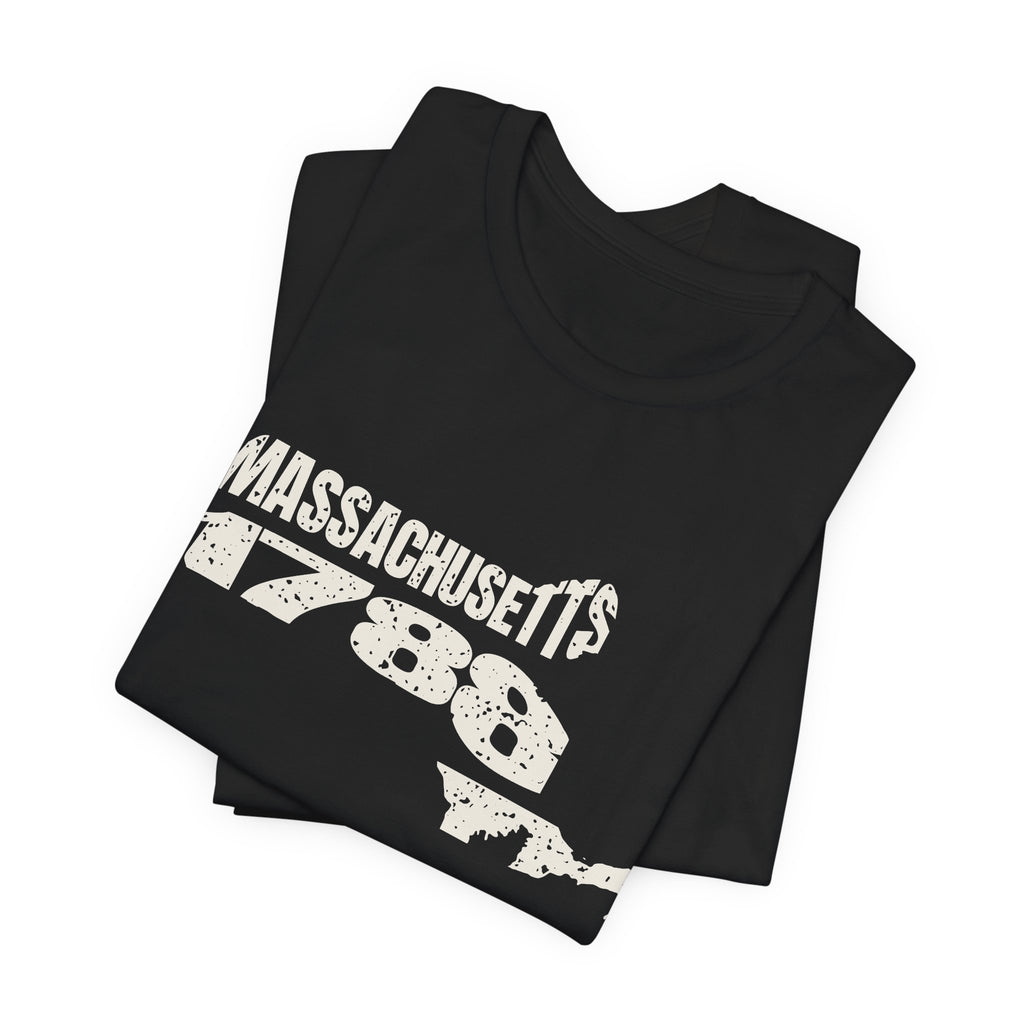 Massachusetts Vintage Letters Map T-Shirt
