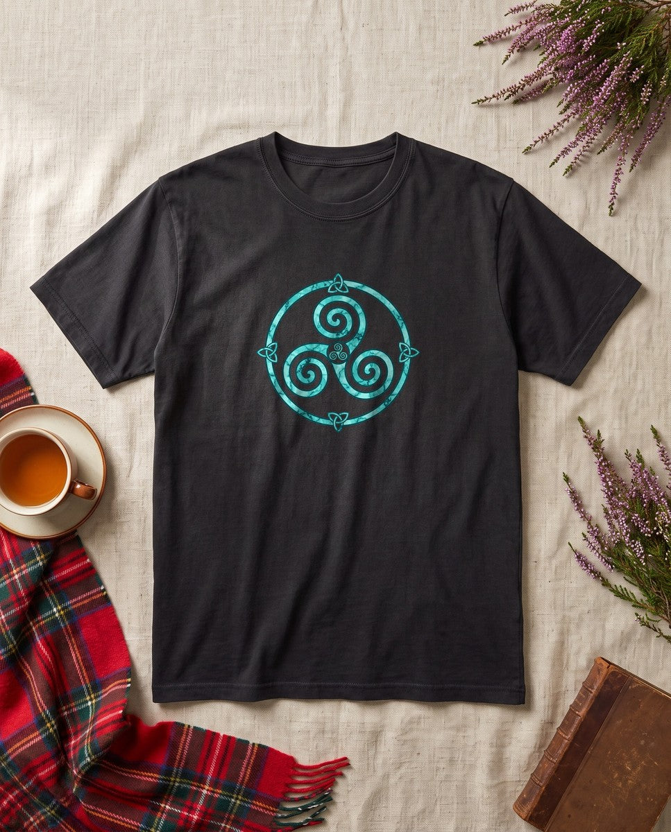 Celtic Triskele Spiral Trinity Knot Turquoise T-Shirt (photo)