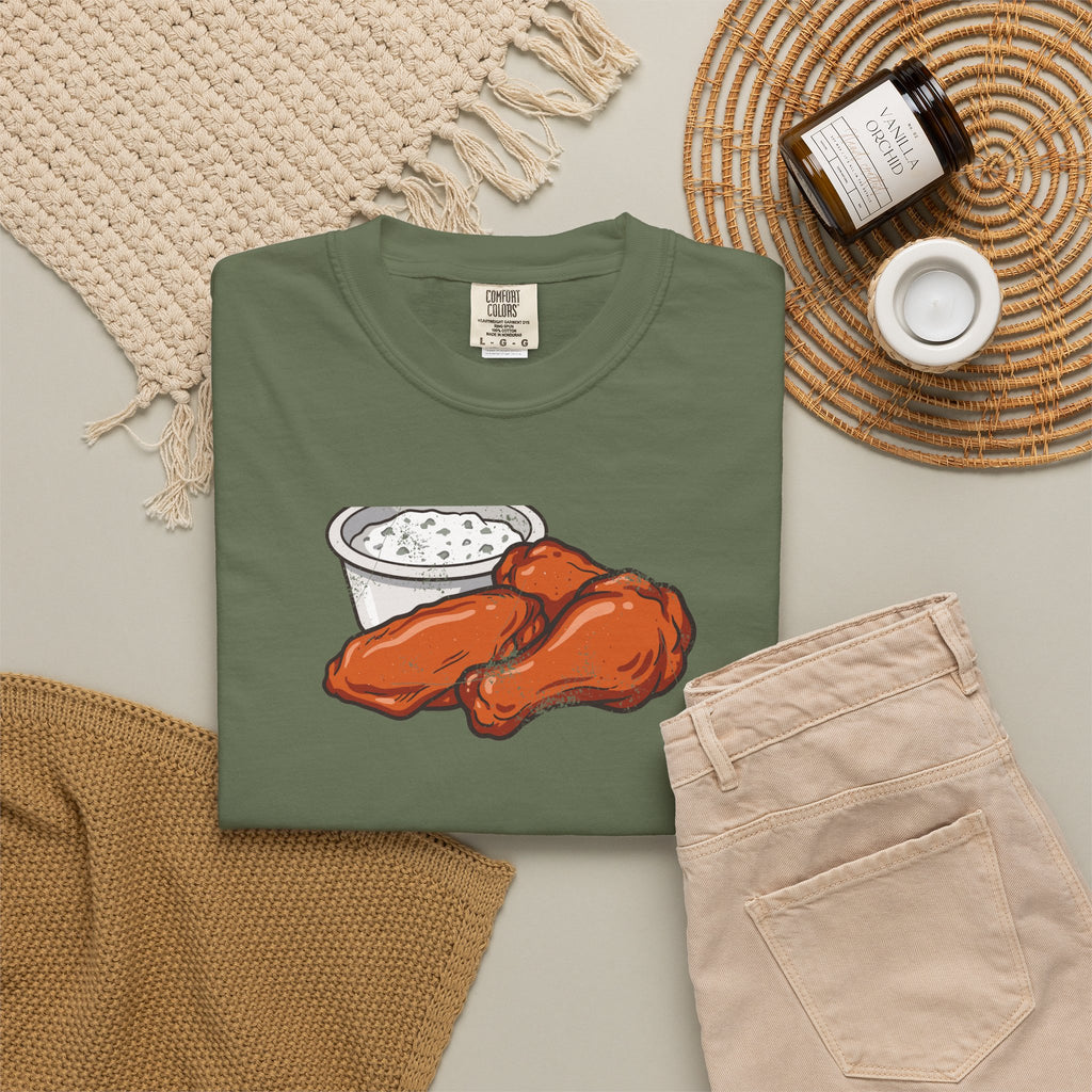 Buffalo Wings Blue Cheese Retro Food Illustration T-Shirt