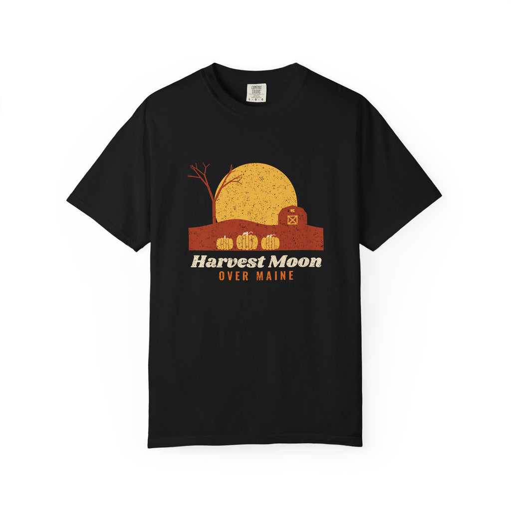 Harvest Moon Over Maine Barn T-Shirt
