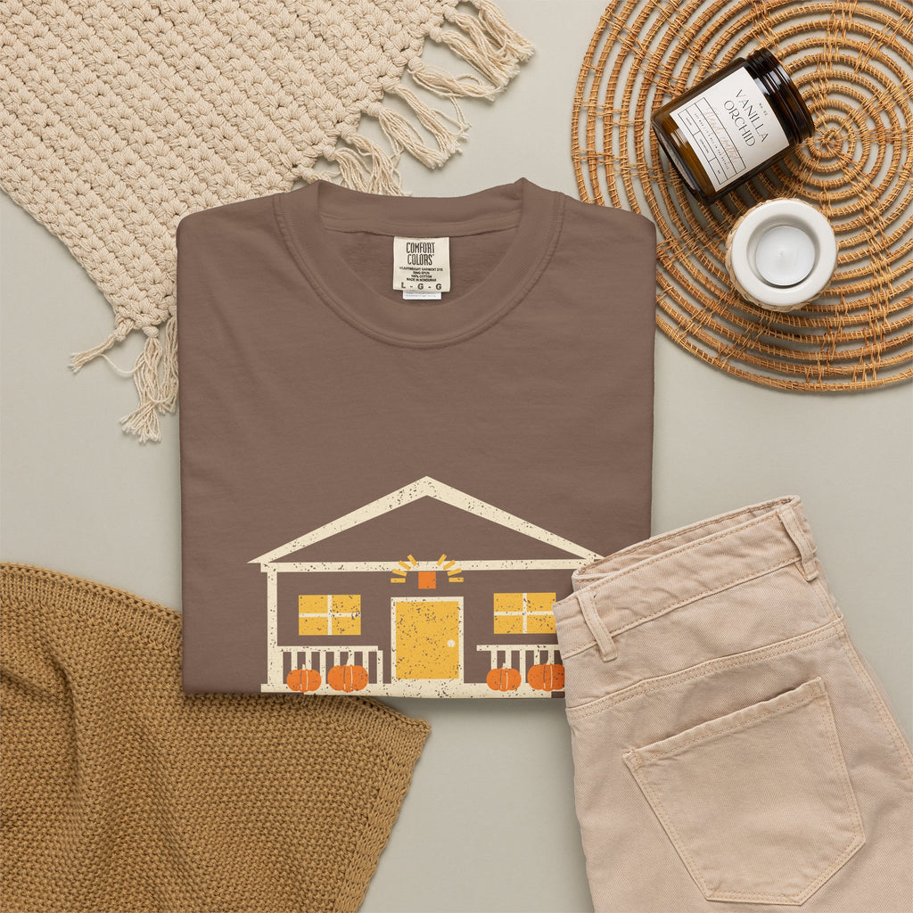 Porch Light On North Conway New Hampshire Trick or Treat T-Shirt