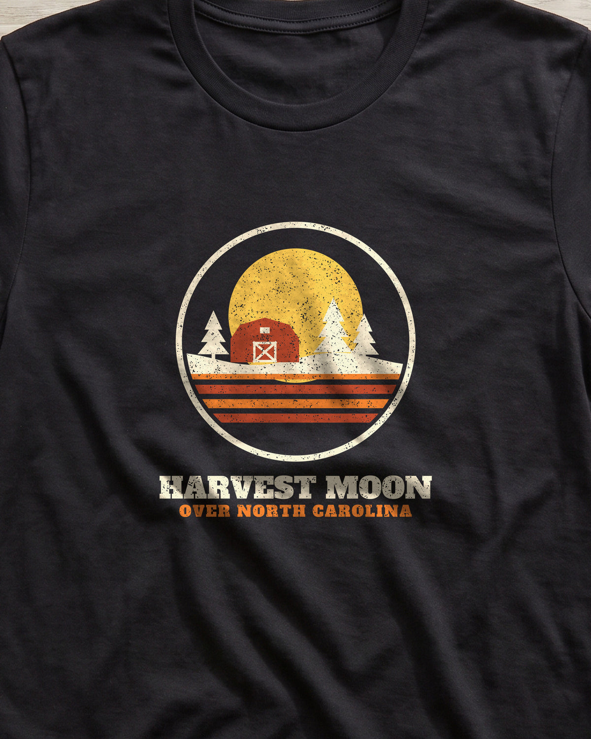 Harvest Moon Over North Carolina Retro Badge T-Shirt (close-up)