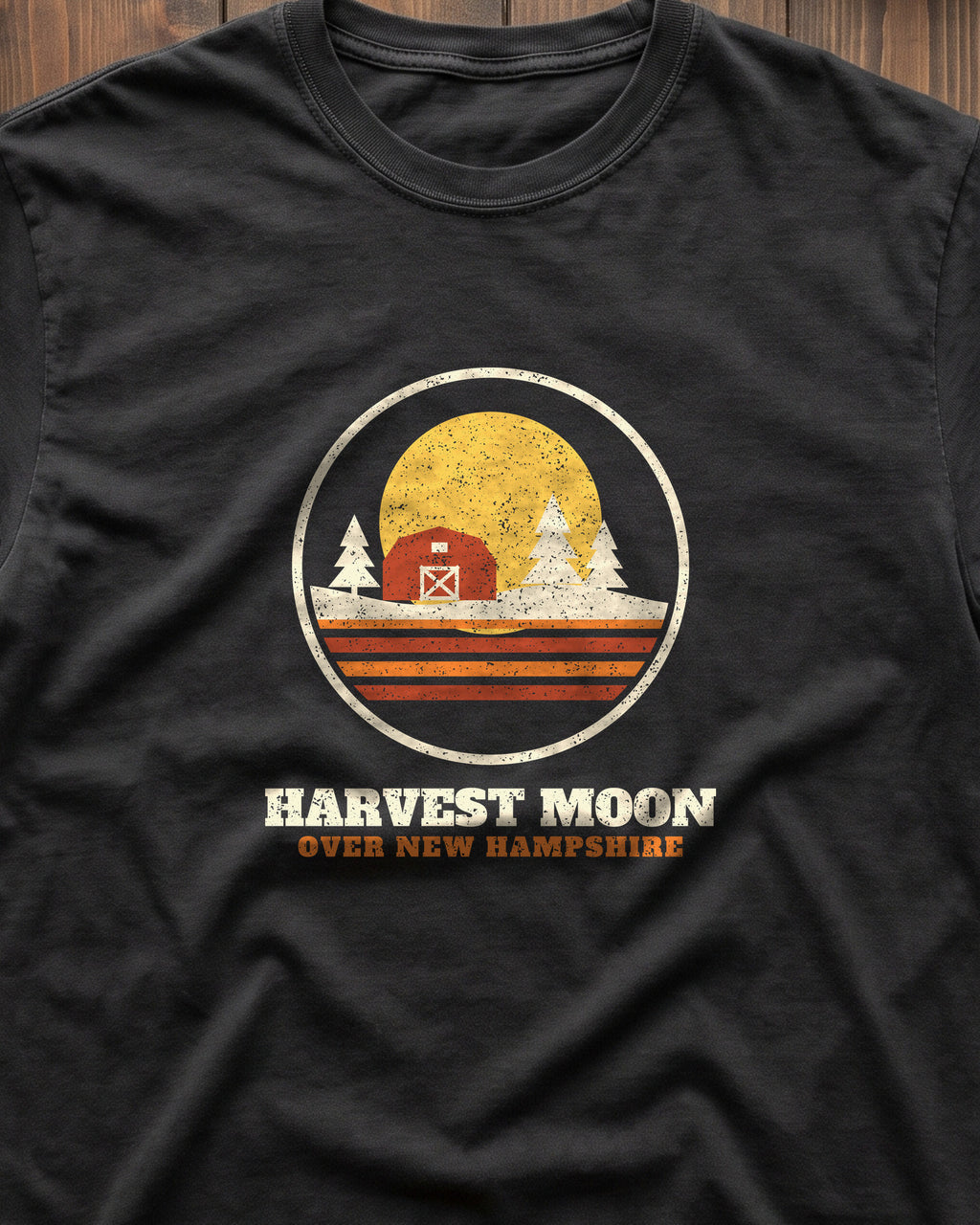 Harvest Moon Over New Hampshire Retro Badge T-Shirt (close-up)