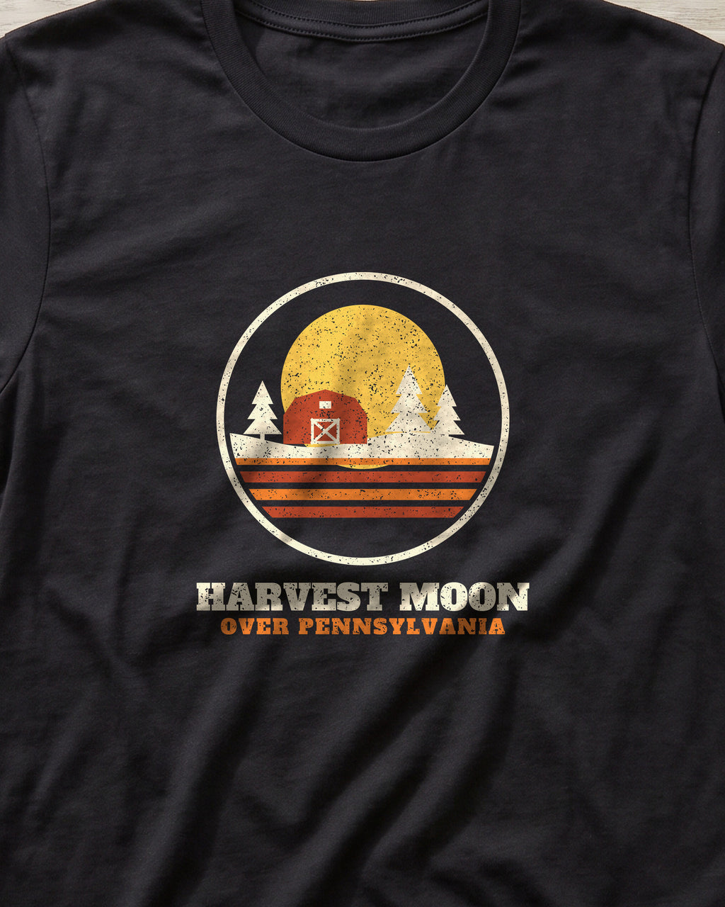 Harvest Moon Over Pennsylvania Retro Badge T-Shirt (close-up)