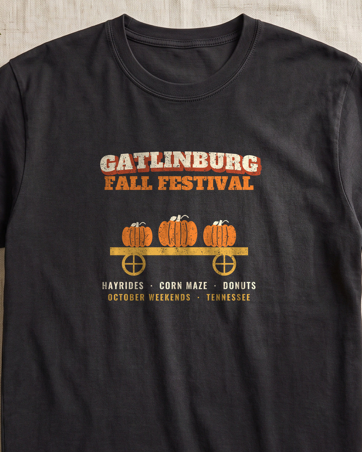 Gatlinburg Tennessee Fall Festival Hay Wagon T-Shirt (close-up)