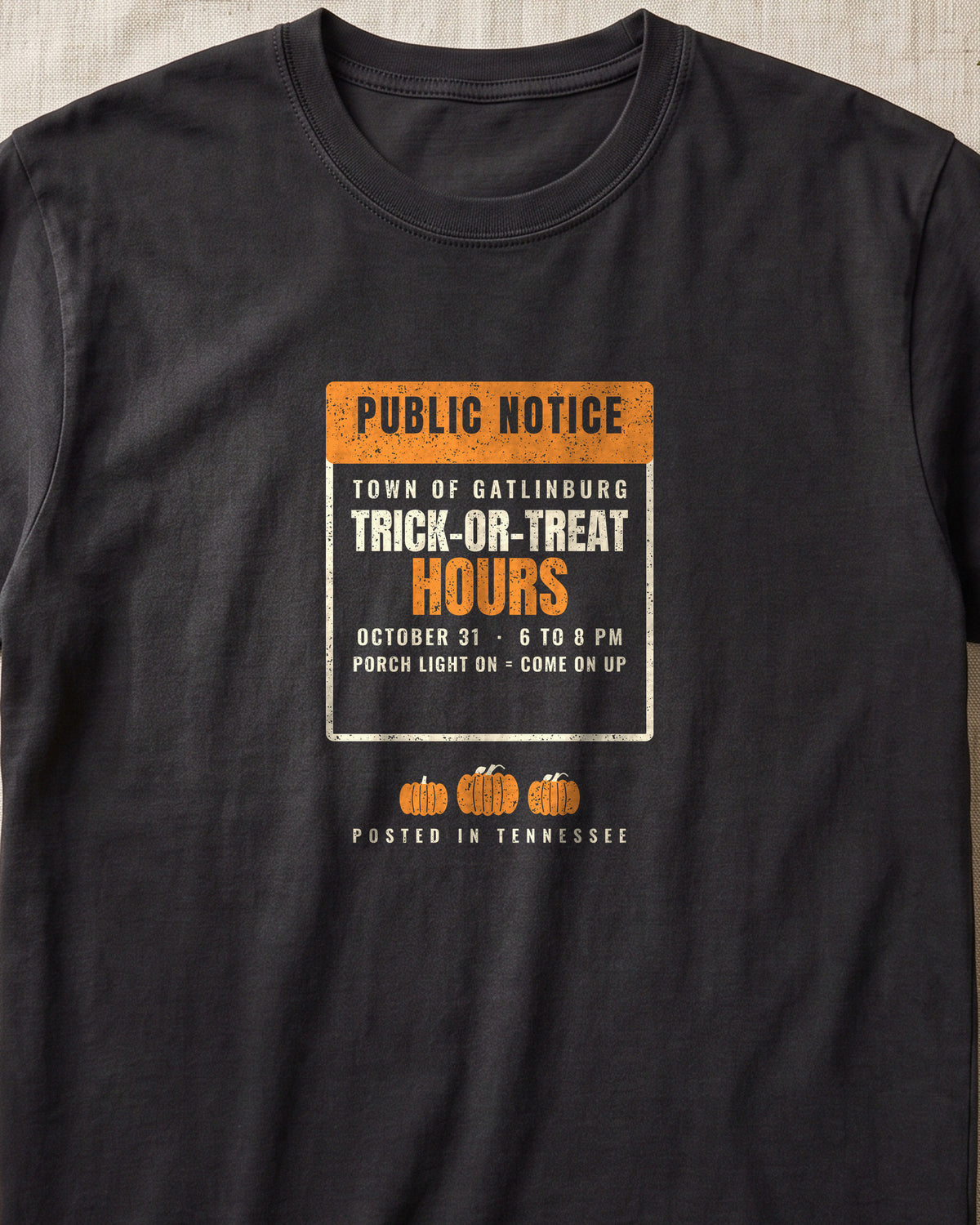 Gatlinburg Tennessee Trick-or-Treat Hours Notice T-Shirt (close-up)