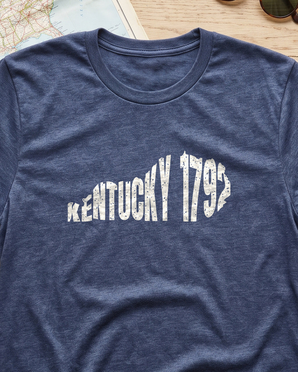Kentucky Vintage Letters Map T-Shirt (close-up)
