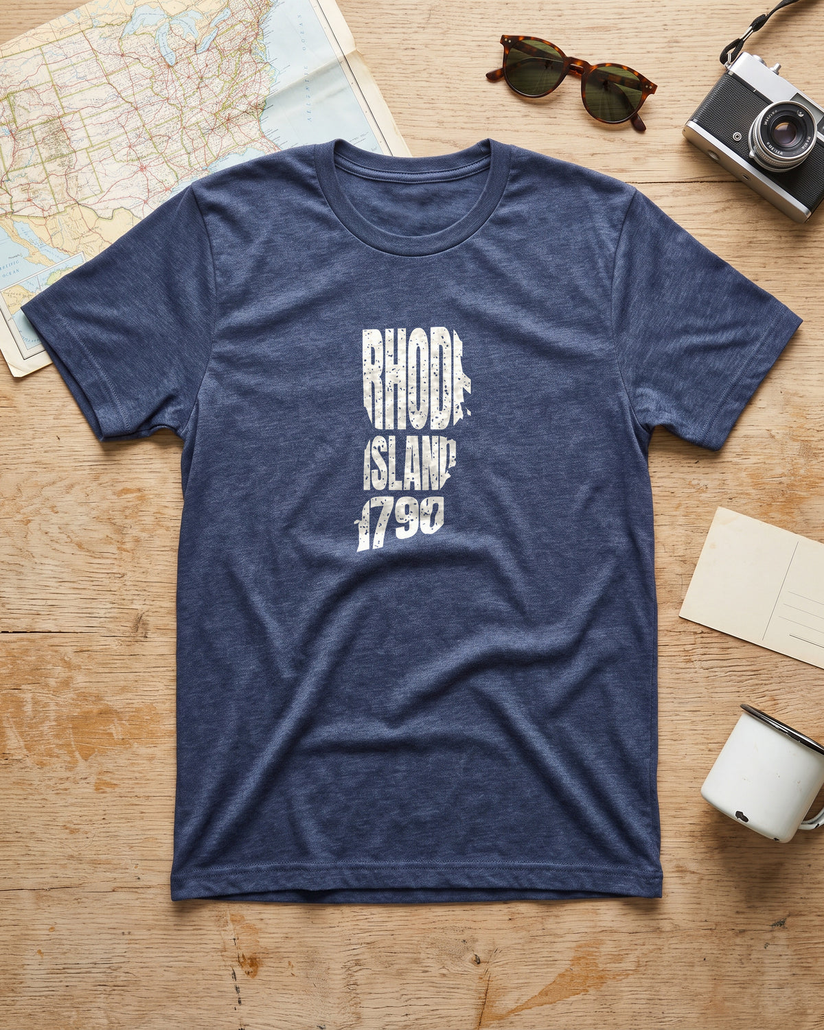 Rhode Island Vintage Letters Map T-Shirt (photo)