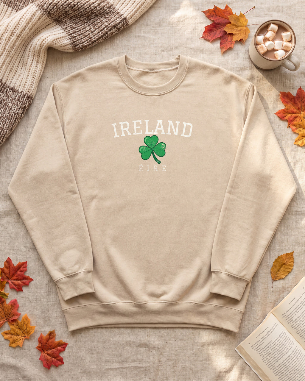 Ireland Éire Three Leaf Shamrock Crewneck Sweatshirt (photo)